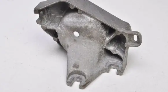 Renault Zoe Generator/alternator bracket 472251802R
