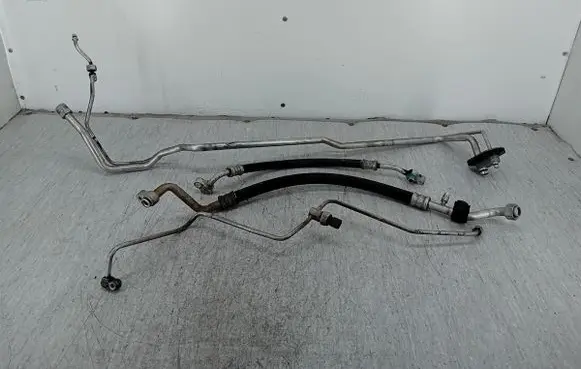 Air conditioning (A/C) pipe/hose