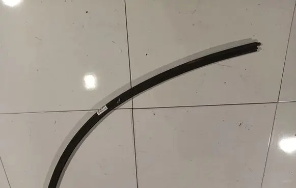 Mercedes-Benz ML W163 Engine compartment rubber