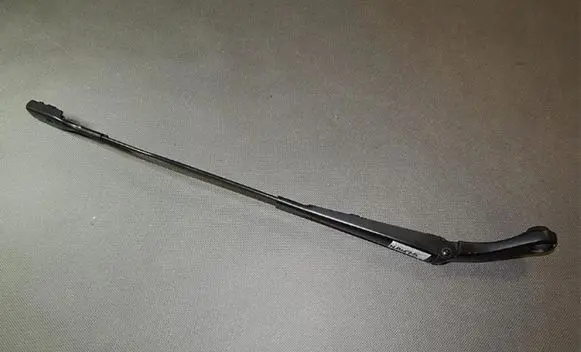 Audi RS5 Windshield/front glass wiper blade 8T1955407
