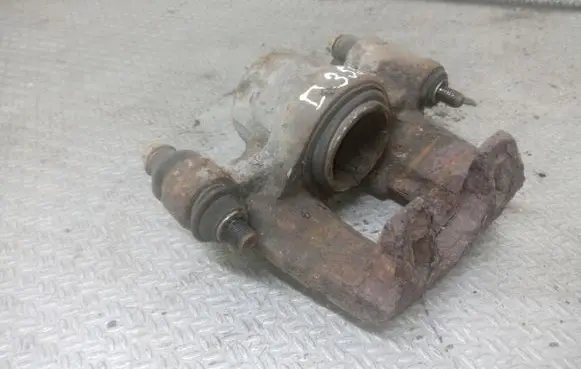Volkswagen II LT Rear brake caliper