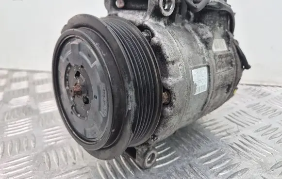 Mercedes-Benz C W203 Air conditioning (A/C) compressor (pump) A0012305611
