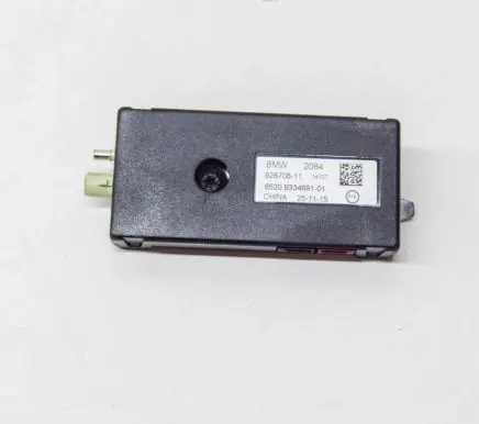 BMW X5 F15 Aerial antenna amplifier 9334691 92870811