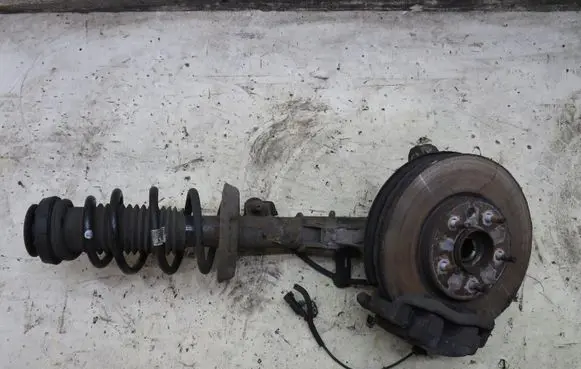 Opel Zafira C Front wheel hub spindle knuckle 131739993