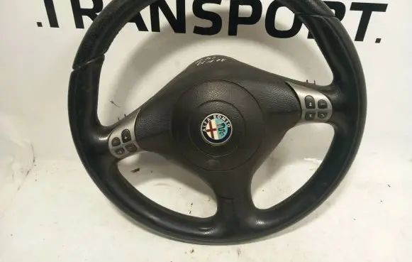 Alfa Romeo 147 Steering wheel