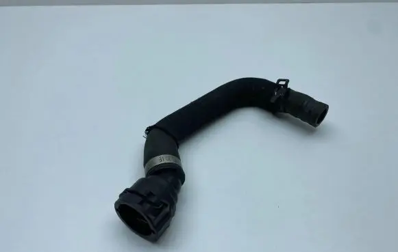 Audi A7 S7 4G Engine coolant pipe/hose 4G0122293E