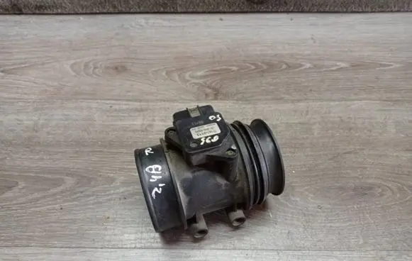 Volvo S60 Mass air flow meter 1674006020