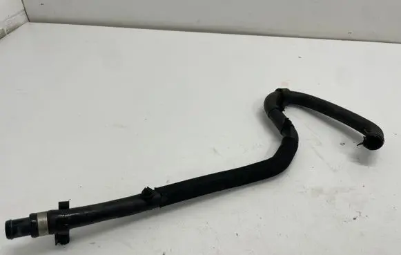 Mercedes-Benz CLA C117 X117 W117 Engine coolant pipe/hose