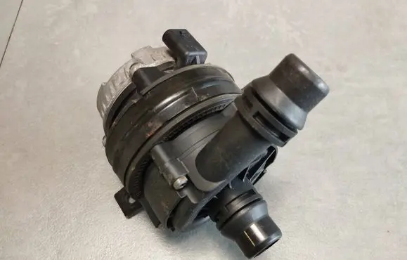 Mercedes-Benz B W246 W242 Electric auxiliary coolant/water pump 0392024050 9893009000 0907202680