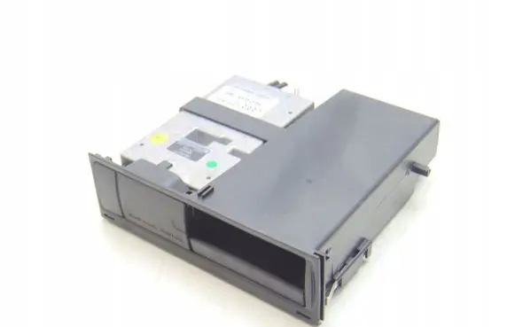 Audi Q7 4L Head unit multimedia control 4E0035785