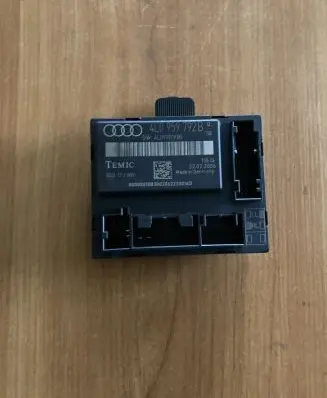 Audi Q7 4L Door control unit/module