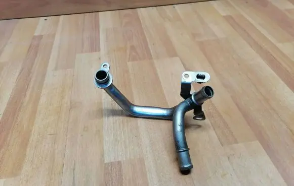 Renault Scenic IV - Grand scenic IV Engine coolant pipe/hose 213073223R