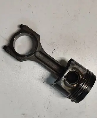 BMW 5 F10 F11 Piston with connecting rod 7805329 11257805329 11248508023