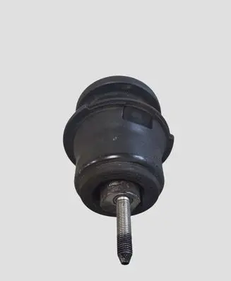 Subaru Outback Engine mount bracket