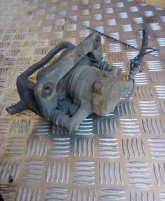Peugeot 407 Front brake caliper