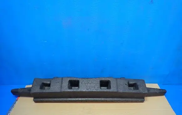 Fiat Tipo Front bumper foam support bar 0521808790e