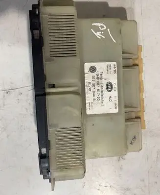 Volkswagen PASSAT B5 Climate control unit 5HB00761710 3B1907044B
