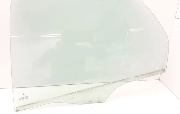 Citroen Xsara Picasso Rear door window glass 43R000015 DOT211 M89