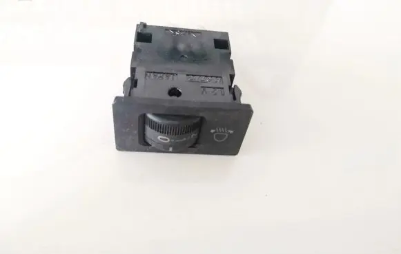 Toyota Corolla Verso E121 Headlight level height control switch