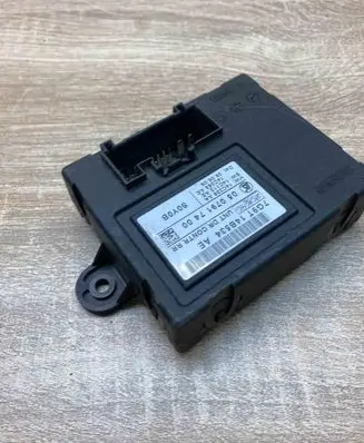 Ford Mondeo MK IV Door control unit/module 7G9T14B534AE 0507917400