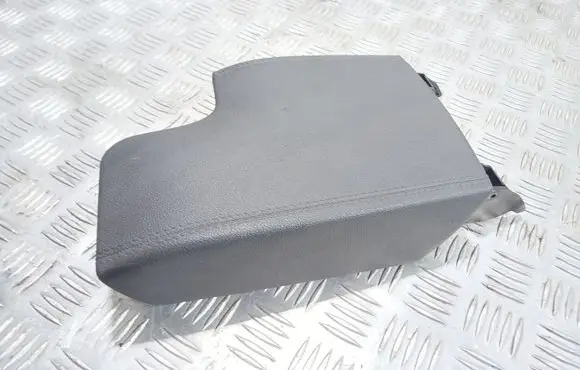 Opel Insignia A Armrest