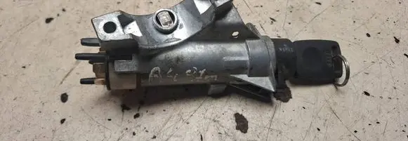 Audi A4 S4 B5 8D Ignition lock 4D0905851E