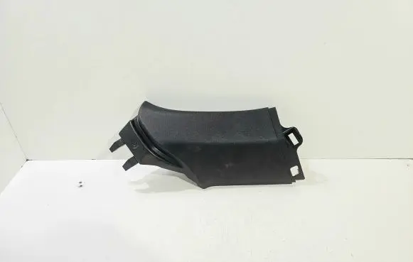 Volvo V40 Tailgate/trunk side cover trim 31305357