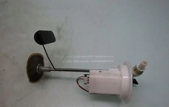Subaru XV I Fuel level sensor 