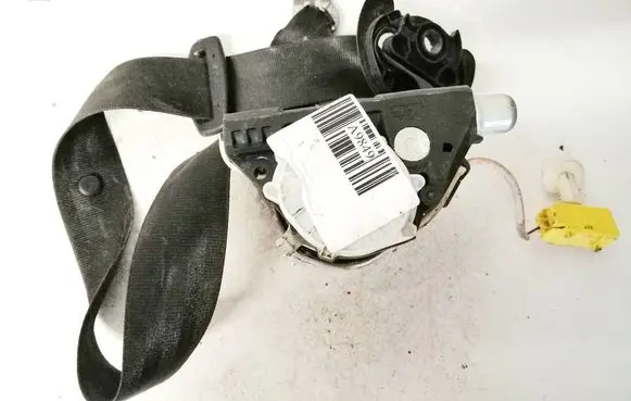 Volkswagen PASSAT B6 Front seatbelt 33042932h