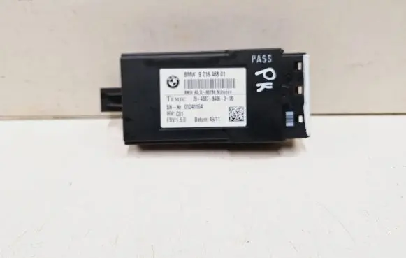 BMW X3 F25 Seat heating relay 921646801 01041164 2840078406300