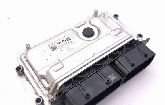 Peugeot 3008 III Engine control unit/module 9865999380 0261V1002V