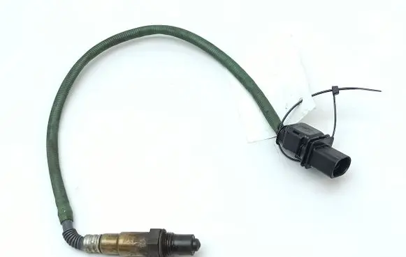 Mercedes-Benz A W176 Lambda probe sensor 0035427018 0S000714T168 05149027AA
