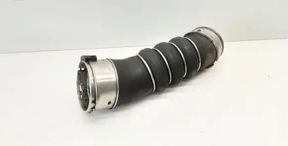 BMW 1 E81 E87 Intercooler hose/pipe 7797480