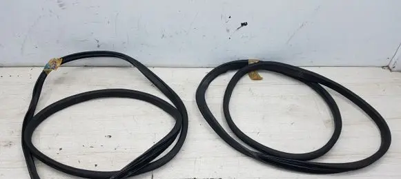 Mercedes-Benz A W176 Rubber seal loading door 1298MERCEDES