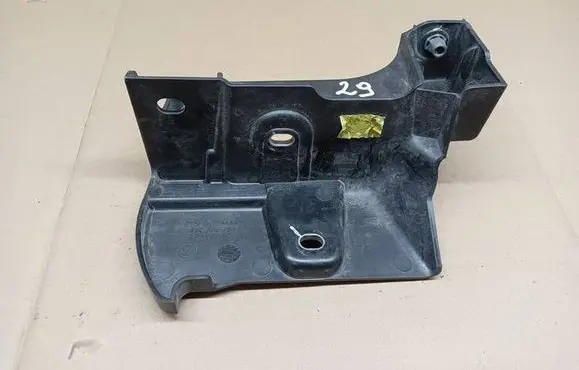 Volkswagen Touareg III Front bumper mounting bracket 760805484B
