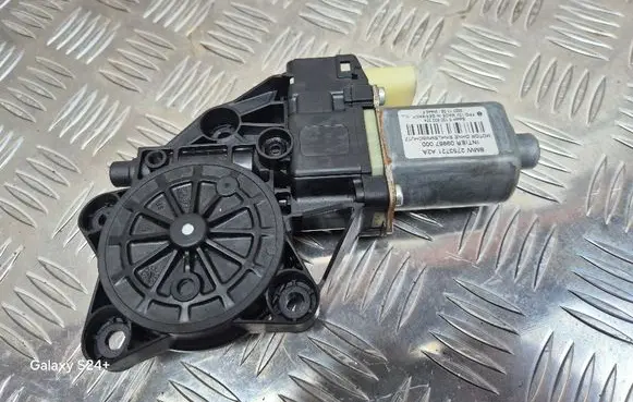 Front door window regulator motor