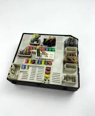Renault Megane III Fuse module 284B60008R