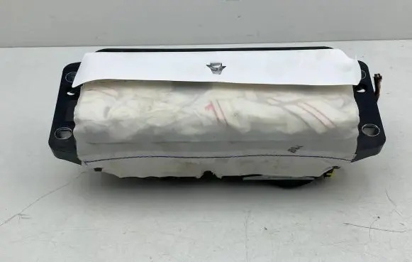 Audi A6 S6 C7 4G Passenger airbag 4G8880204D 621630700 49881312950