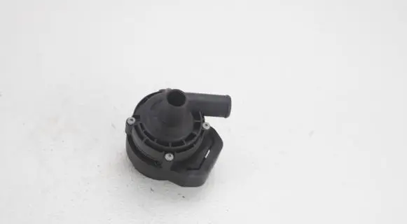 Mercedes-Benz GLA W156 Electric auxiliary coolant/water pump A2118350364