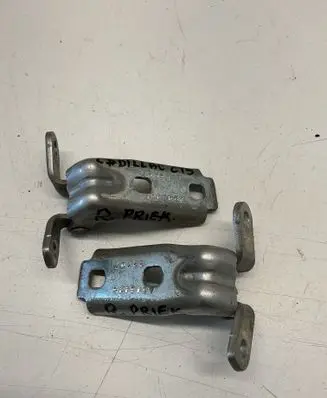 Cadillac CTS Front door upper hinge A048445