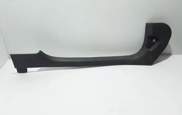 Renault Clio III Front sill trim cover 8200293555