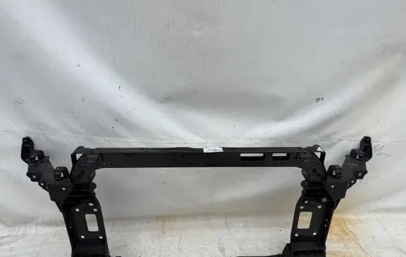 Hyundai Tucson TL Radiator support slam panel 64101D7000