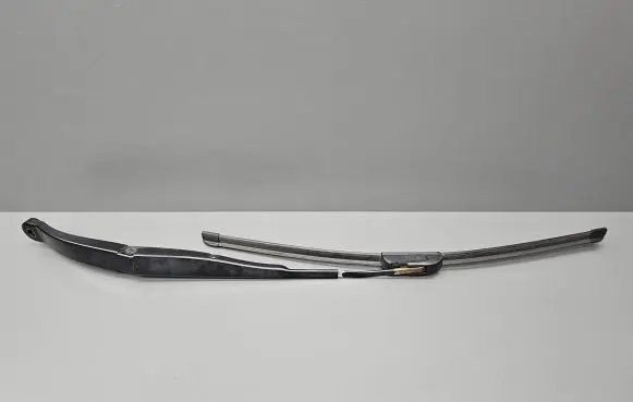 Honda Accord Front wiper blade arm