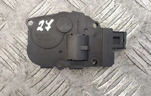 Porsche Cayenne (92A) Intake manifold valve actuator/motor 412650750 EFB340