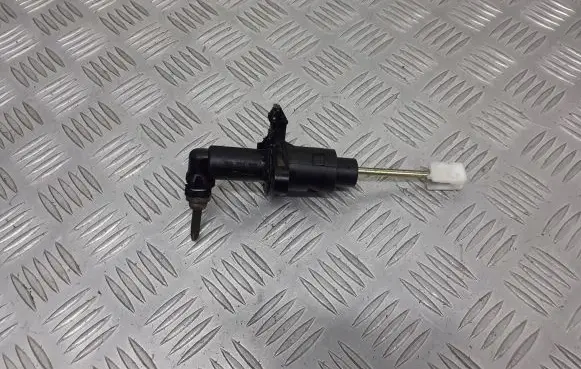 Volkswagen Polo III 6N 6N2 6NF Clutch slave cylinder 6N1721388