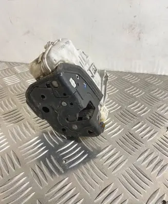 Audi A6 S6 C6 4F Front door lock 4F1837015E