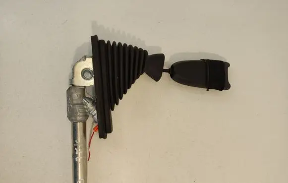 Nissan Qashqai+2 Front seatbelt buckle