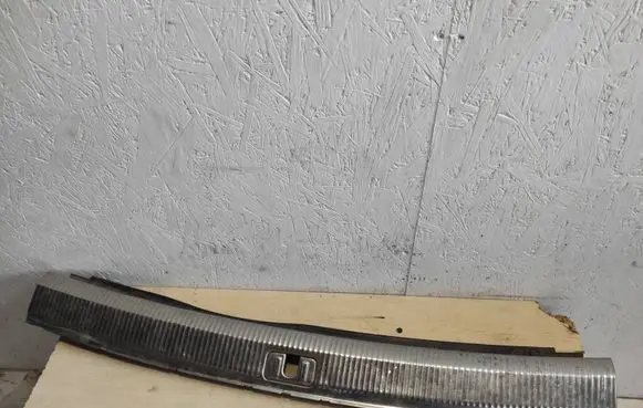 Audi A6 S6 C6 4F Trunk/boot sill cover protection 4F9864483