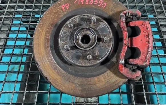 Renault Koleos I Front wheel hub spindle knuckle IMPRK1488590