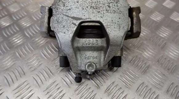 Toyota Yaris XP210 Front brake caliper 47750K0030 47721K0040